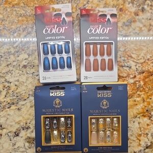 KISS Limited Edition Nail Set with Blue Glitter and Brown Matte